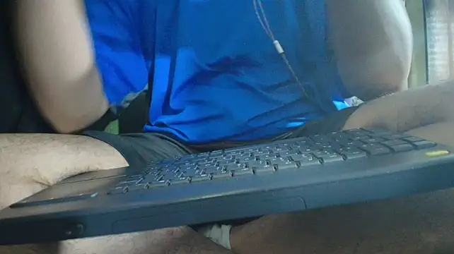sweet_cock28's Webcam Show
