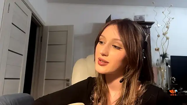 ShannanWohlers – Naživo XXX chat