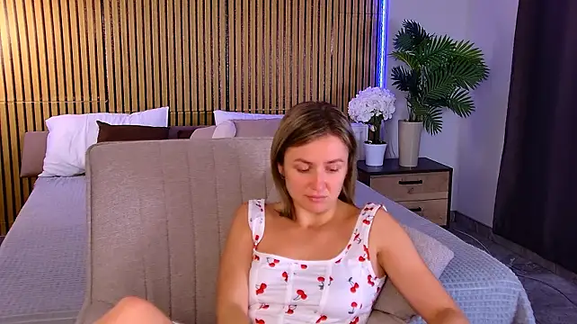 Chat +18 de EmeraldGlow ao vivo