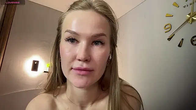 Chat XXX en directo de LustfulDiana