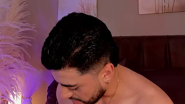 Alexander_Diazz Show Webcam