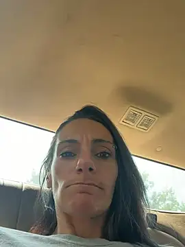 צ'אט XXX בשידור חי של Fukmegood6969