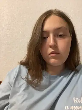 SweetyCute7 – Naživo XXX chat