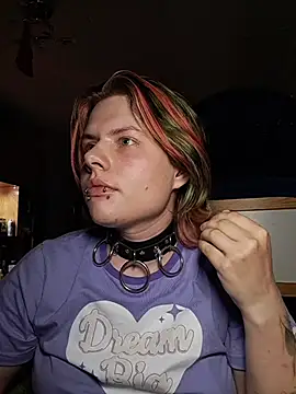 Crystal_Orca Show in webcam