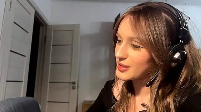ShannanWohlers Chat XXX in diretta