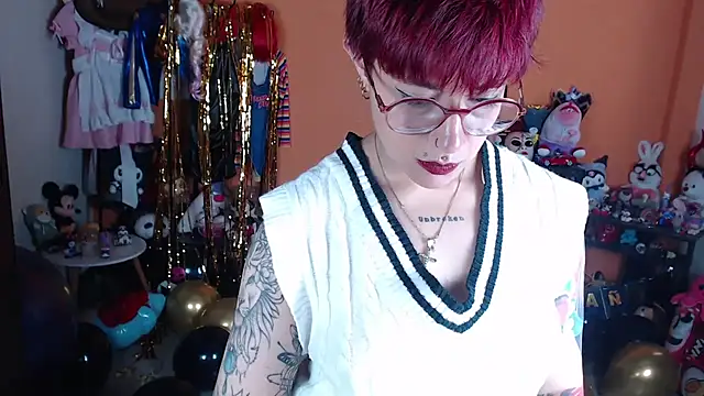 MissMiia2 – Live XXX-chat