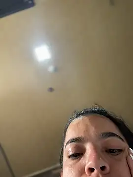 JuanitaMore01 라이브 XXX 채팅