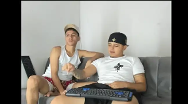 Czat XXX na żywo – Charlie_Scorpion