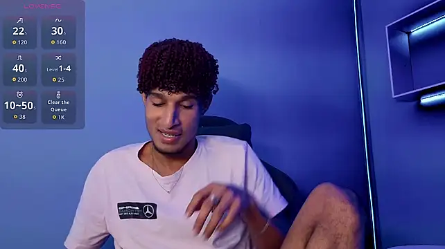 Chat XXX en directo de Alex_Bloom