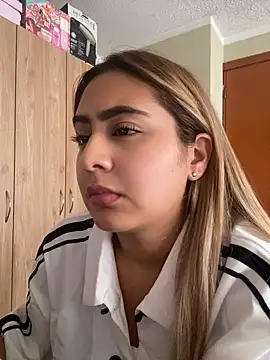 Miabonnett_ Chat XXX live