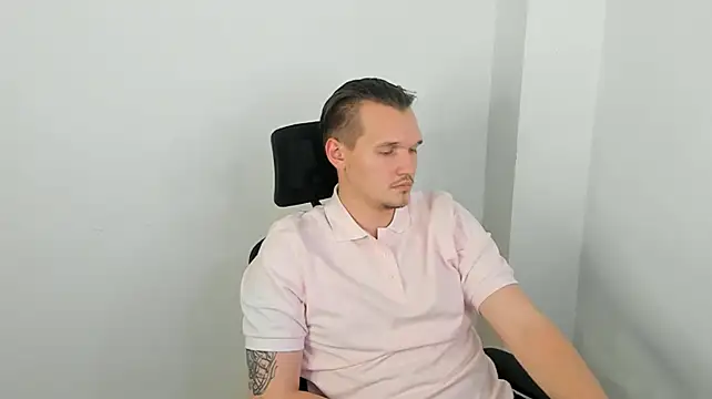 Онлайн чат XXX Faelan_Drift