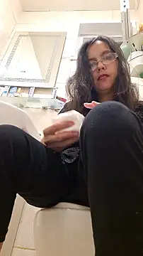 Chat +18 de rposhta1991 ao vivo