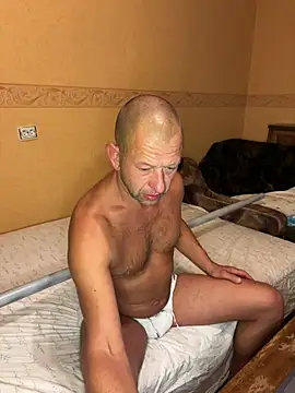 69sexyiestass: διαδικτυακό σόου στην κάμερα