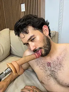 Adrian_SITH: απευθείας συνομιλία ΧΧΧ