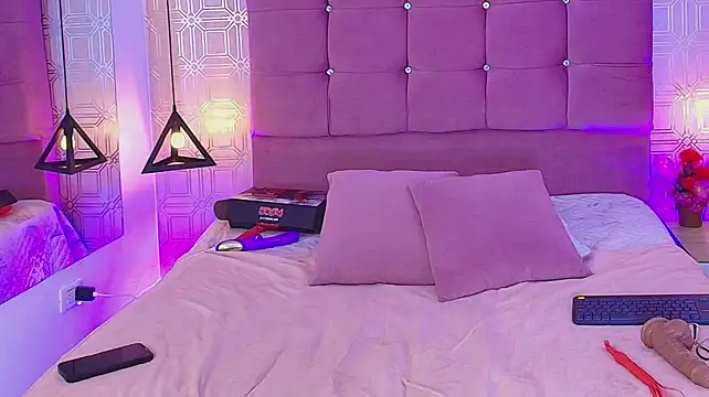 Victoria_Elektra élő XXX-chatje