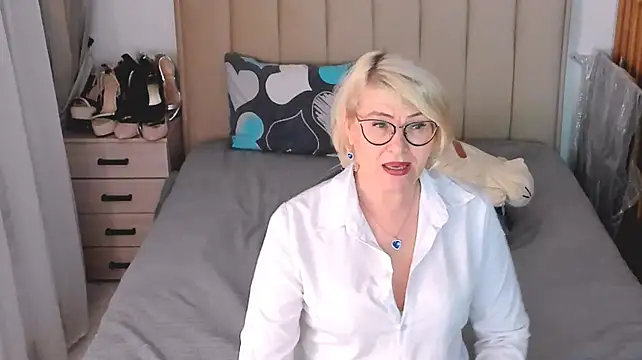sabrinamacmarren 在線直播表演