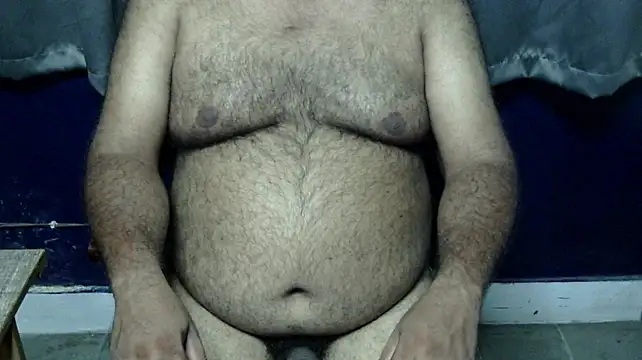 hairysubcub_70n Webbikameraesitys