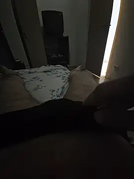 GoldenBoyzz99 Webcam-Show