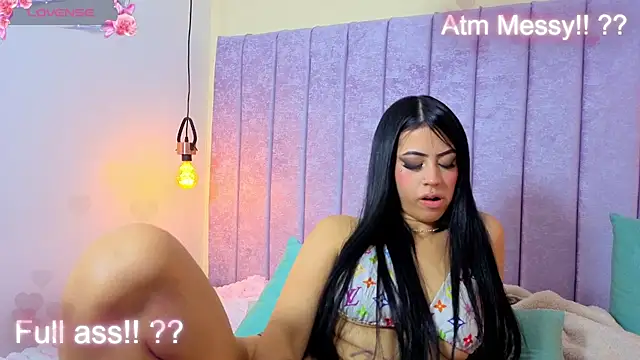 Emma-Burning's Live XXX Chat
