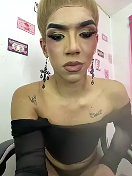 briana_sex32 Webcam Show