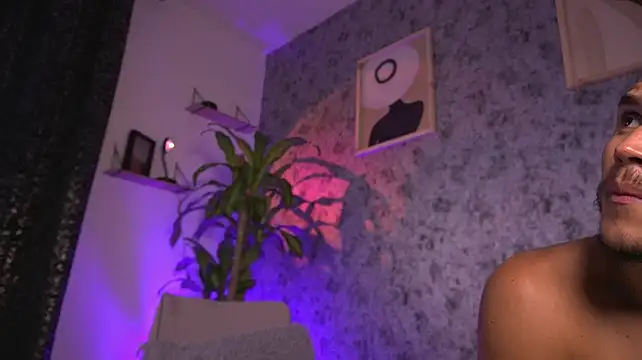 Онлайн чат XXX MarkSantozz