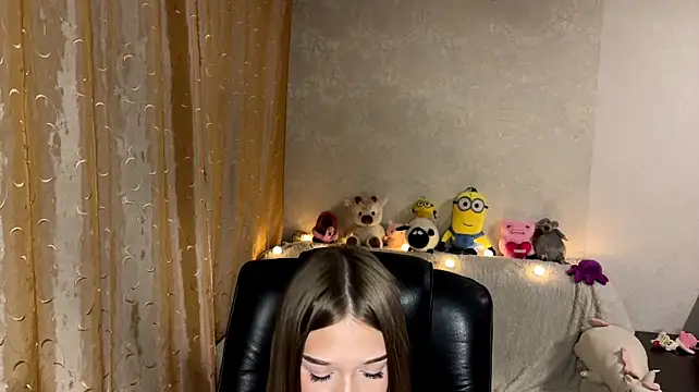 urcutiebunnyy 网络视讯表演