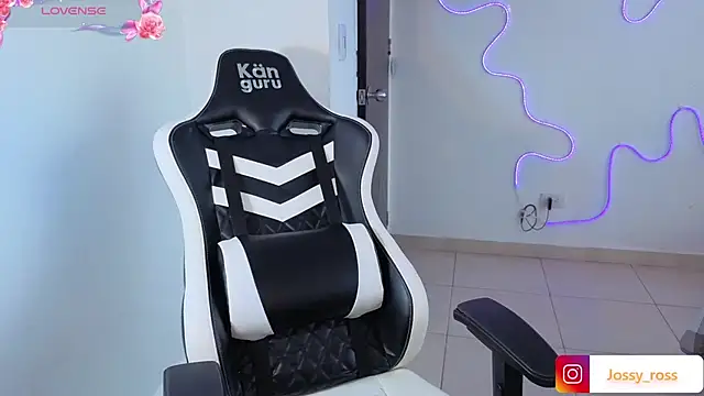 Victoryyy_ Adlı Modelin Canlı XXX Sohbeti