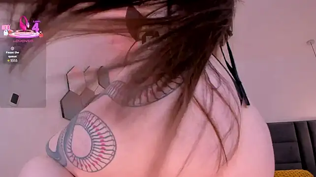Czat XXX na żywo – SarahRhodes_