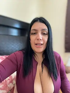 Chat XXX en directo de Vicky_Sixx