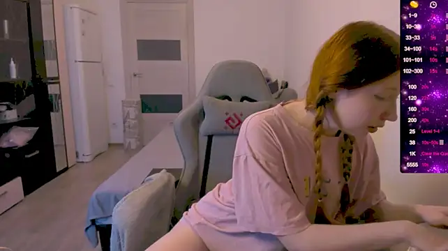 CallMeEffy1 Chat XXX live