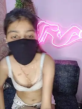 Prihu143 Live XXX-Chat