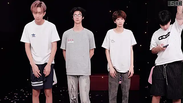 Chenyong123 Chat XXX live