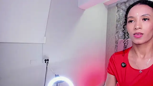 aliccecooper's Live XXX Chat