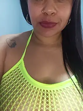 ASIAKIT XXX чат на живо