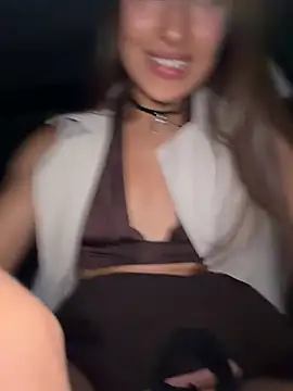 Show modela ICrazyOneIRL na web-kameri