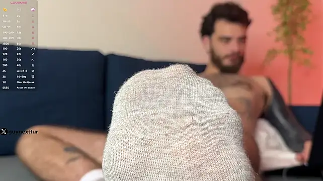 guynextfurr – Naživo XXX chat