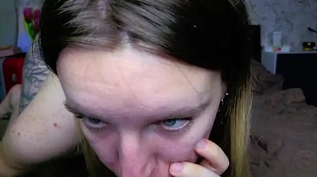 Baiambel_Mi – Naživo XXX chat