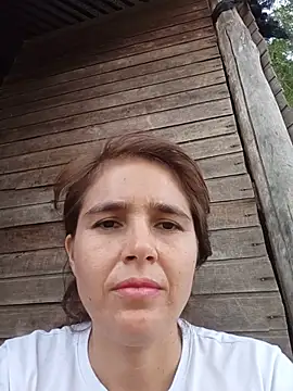 צ'אט XXX בשידור חי של antonellahotimida