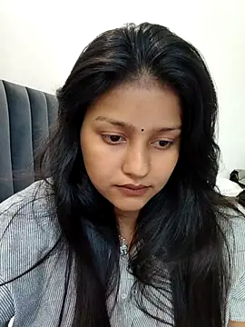 Pavitra_Sharma Adlı Modelin Canlı XXX Sohbeti