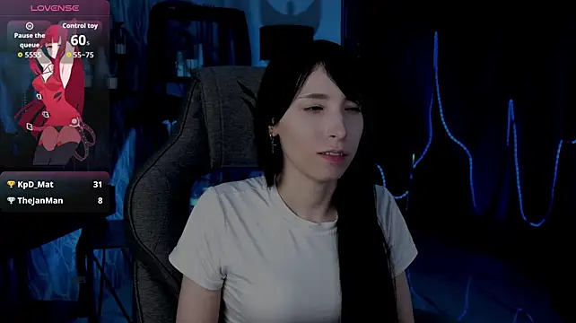 SeraphineSparda Chat XXX in diretta