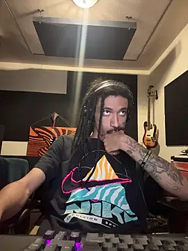 צ'אט XXX בשידור חי של FavelaDaddyCum