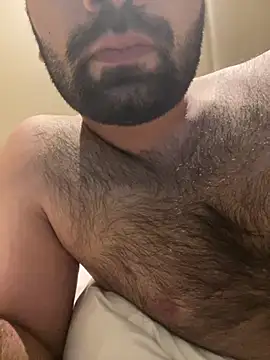 cutebeardi's Webcam Show
