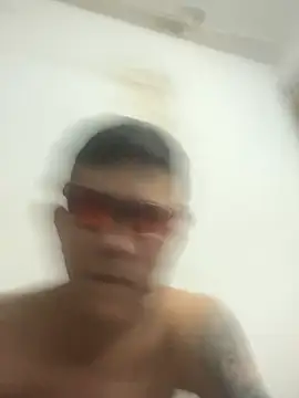Živý XXX chat Thommy_sheldick
