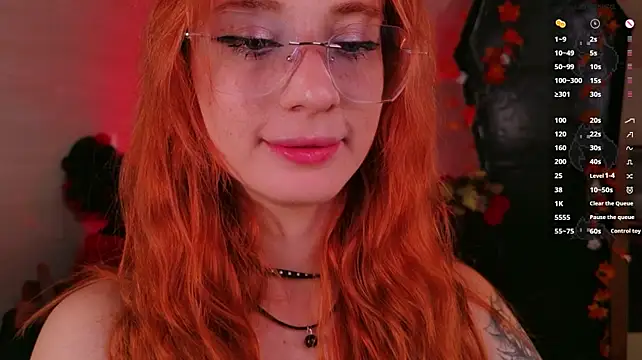 WICKEDEMBER's Live XXX Chat