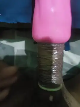 ypji7 Show in webcam