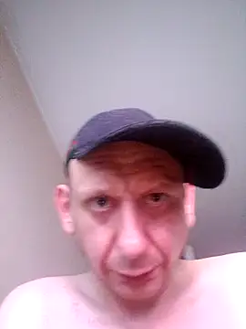 Tom4Womans' Live XXX Chat