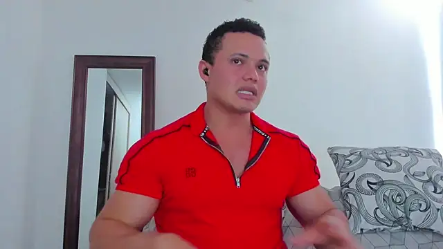 KingLevi01's Live XXX Chat