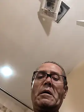 bobby69cock: онлайн-секс-чат