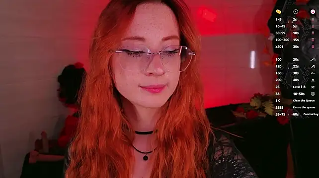 WICKEDEMBER's Live XXX Chat