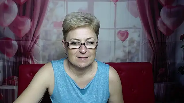 Živý XXX chat EmiliaGree